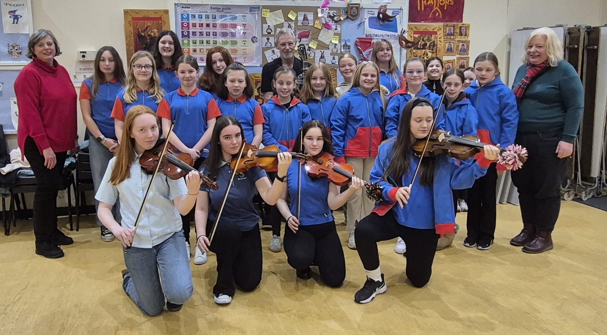 6th Clydebank Guides with Bearsden Fiddlers
